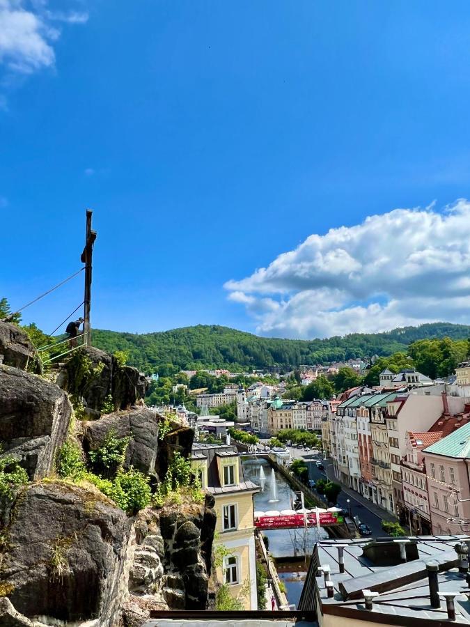 Hotel Zlaty Sloup Karlovy Vary Exterior foto