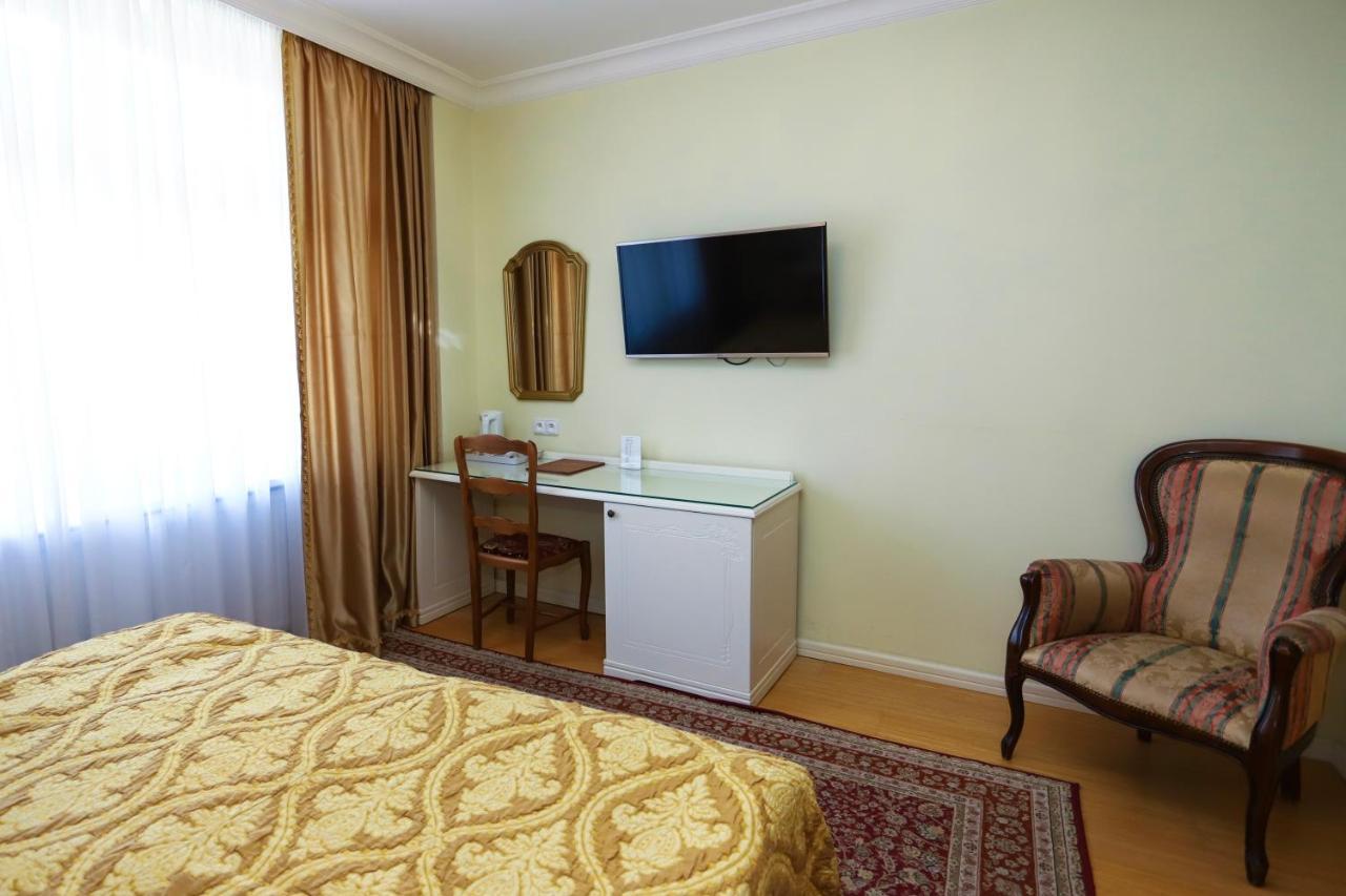 Hotel Zlaty Sloup Karlovy Vary Exterior foto