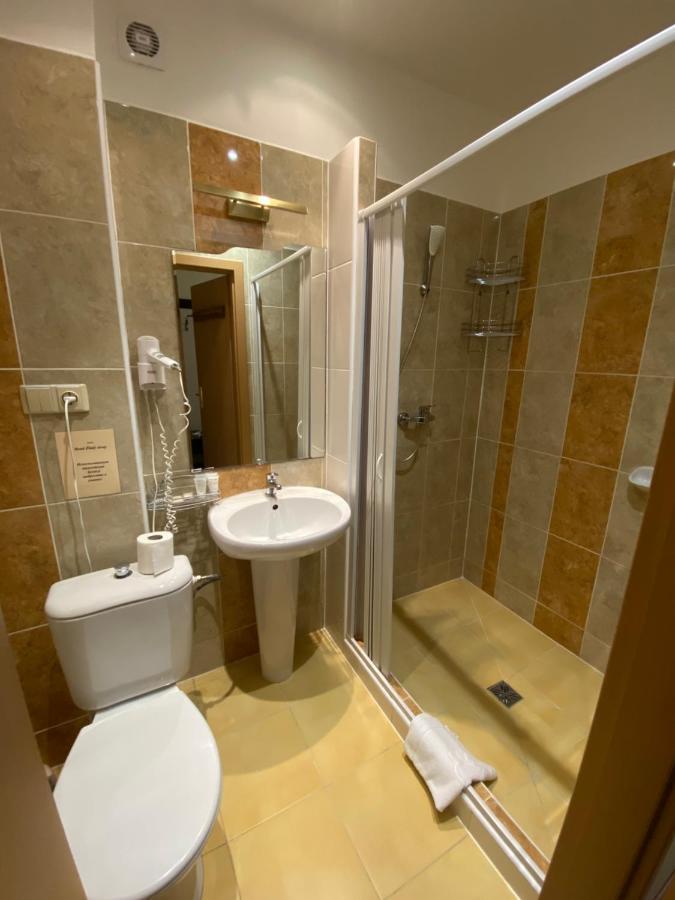 Hotel Zlaty Sloup Karlovy Vary Exterior foto