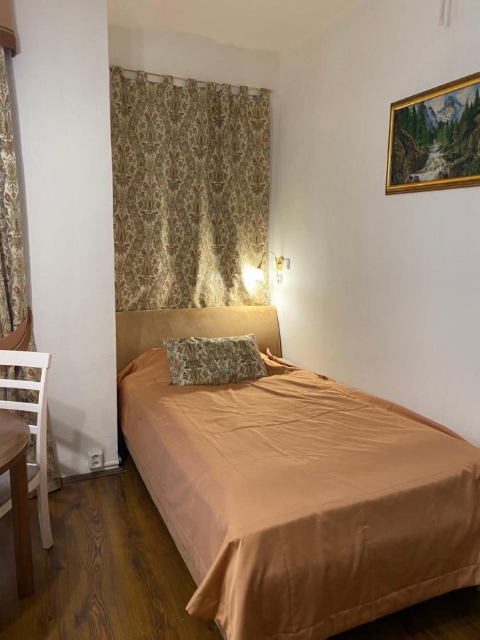 Hotel Zlaty Sloup Karlovy Vary Exterior foto